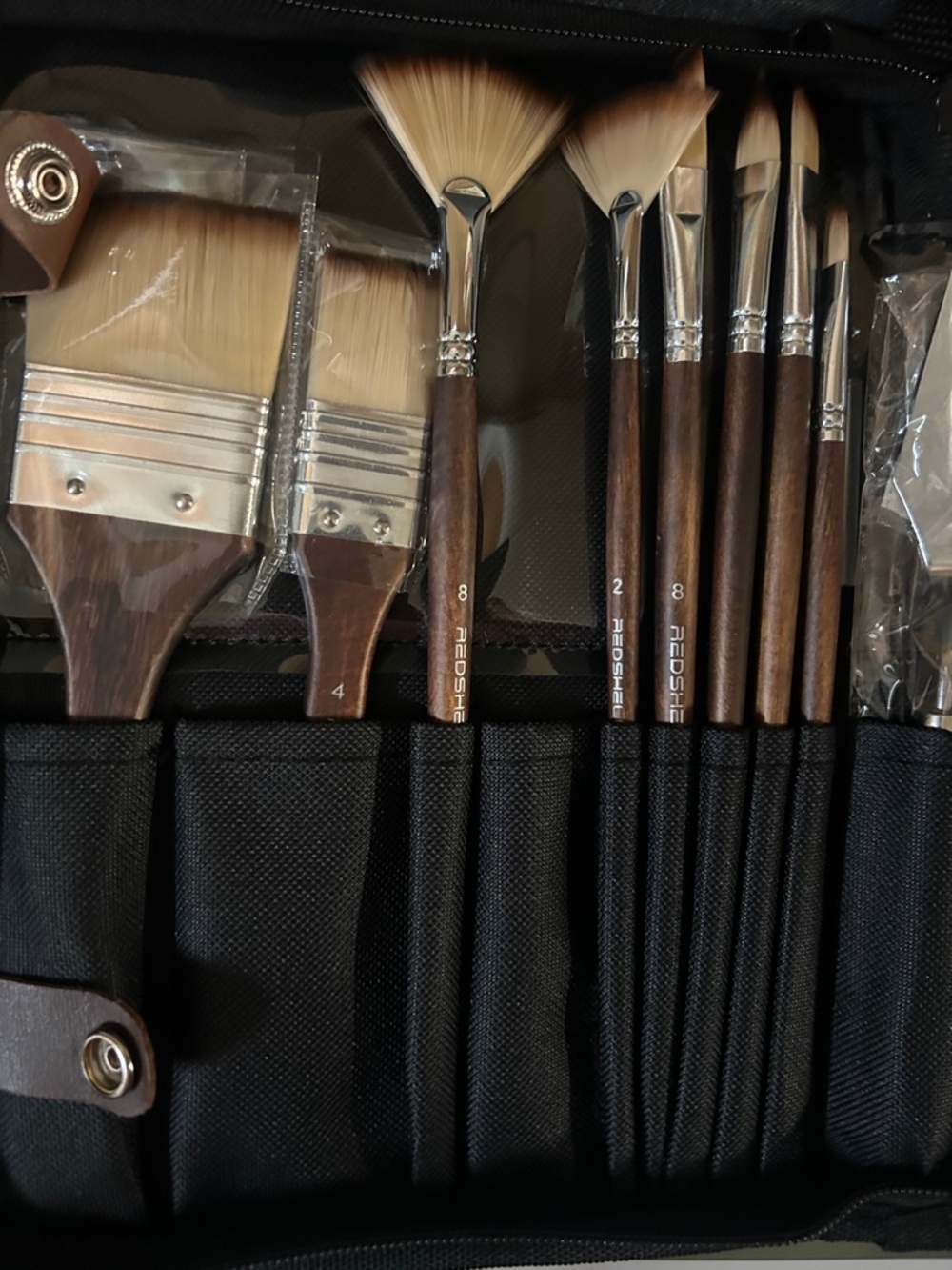 Gray Artist Brush Tote with Palette and 26 Piece Professional Brush Set - Picture 7 of 16